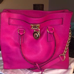 Michael Kors Large Hamilton Hot Pink